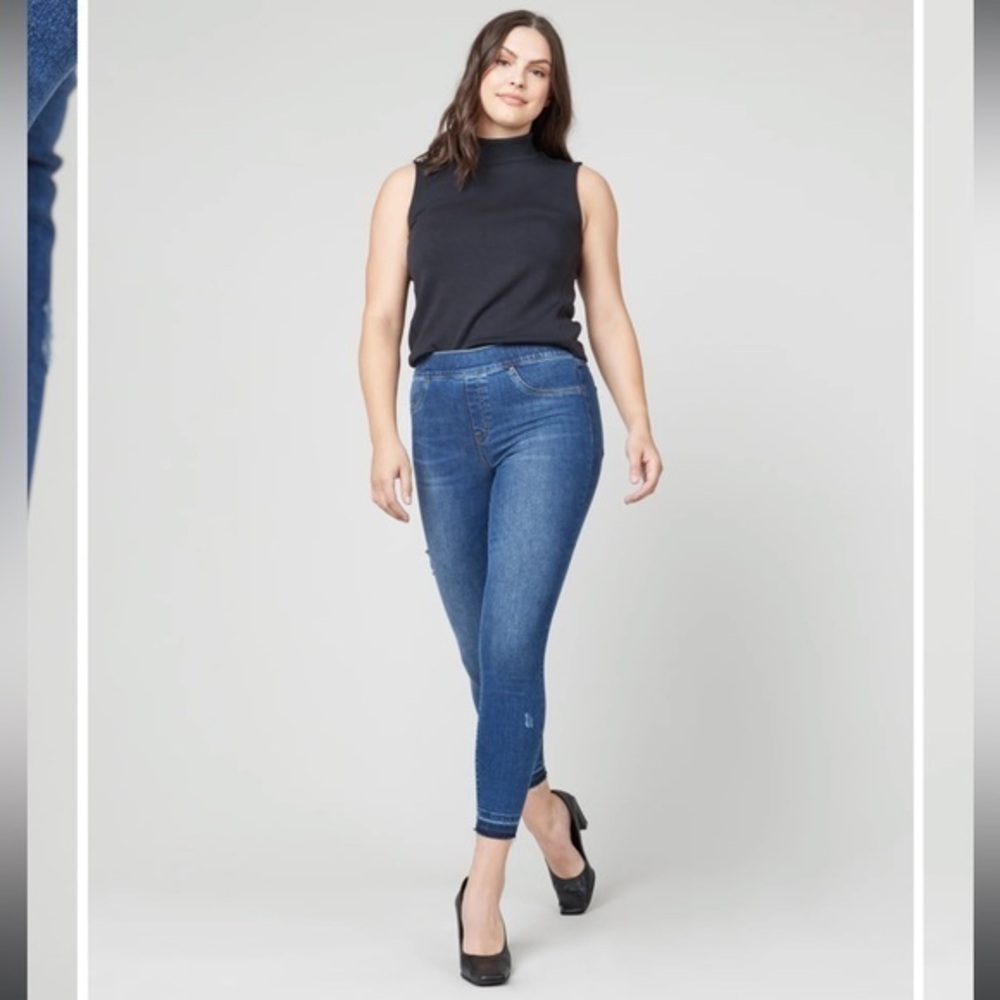 SPANX Distressed Ankle Skinny Jeans, Medium Wash size XS NEW